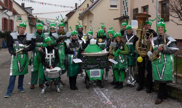 Musikverein Bilfingen beim Faschingsumzug 17.02.2015