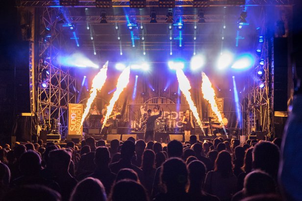 Past X-Mas Rock Sudden Inspiration